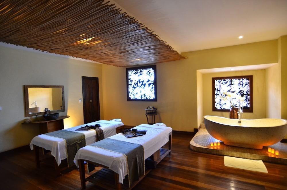 Kupu Kupu Jimbaran Beach Club & Spa By Loccitane Buitenkant foto